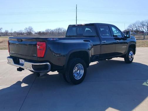 2025 Chevrolet Silverado 3500 LTZ