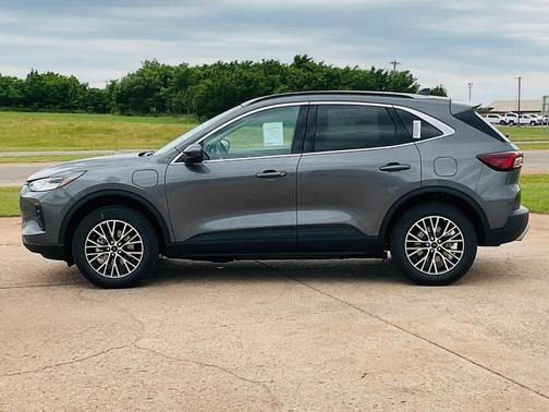 2025 Ford Escape PHEV