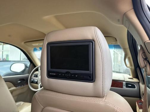 2010 Chevrolet Suburban 1500 LTZ