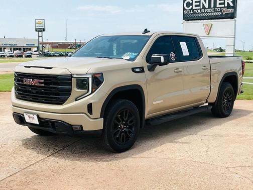 2022 GMC Sierra 1500 Elevation