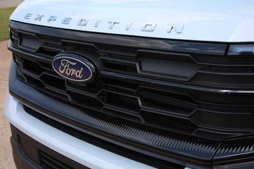 Space Silver 2026 Ford Expedition Max Active