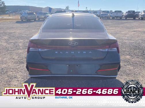 2025 Hyundai ELANTRA SEL Convenience