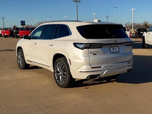 2025 Buick Enclave Avenir