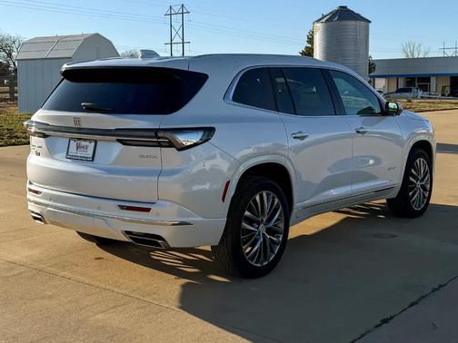 2025 Buick Enclave Avenir