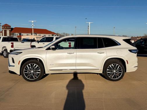 2025 Buick Enclave Avenir