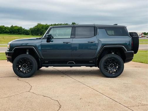 2025 GMC HUMMER EV SUV 3X
