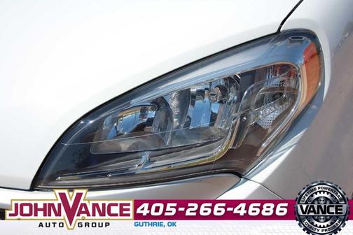 Bright White 2022 RAM ProMaster City Base