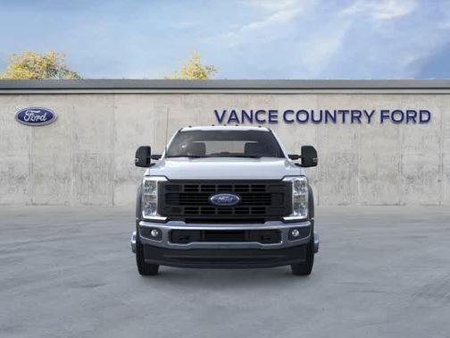 Oxford White 2026 Ford F-450 XL