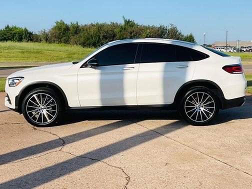 2021 Mercedes-Benz GLC 300 4MATIC Coupe