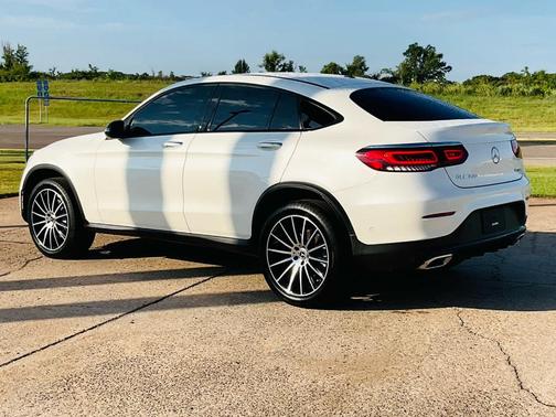 2021 Mercedes-Benz GLC 300 4MATIC Coupe