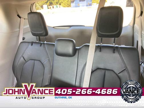 2024 Chrysler Pacifica Touring-L