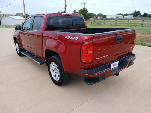Cherry Red Tintcoat 2021 Chevrolet Colorado LT