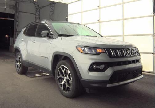 Silver Zynith 2024 Jeep Compass Limited