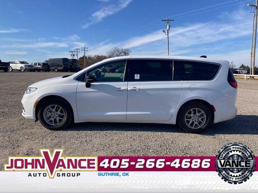 2024 Chrysler Pacifica Touring-L