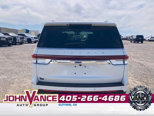 Pristine White 2024 Lincoln Navigator Reserve