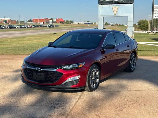 Cajun Red Tintcoat 2019 Chevrolet Malibu RS