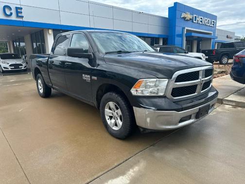 2019 RAM 1500 Classic SLT