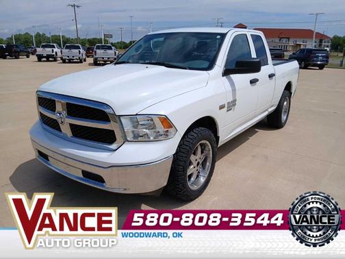 Bright White Clearcoat 2019 RAM 1500 Classic Tradesman