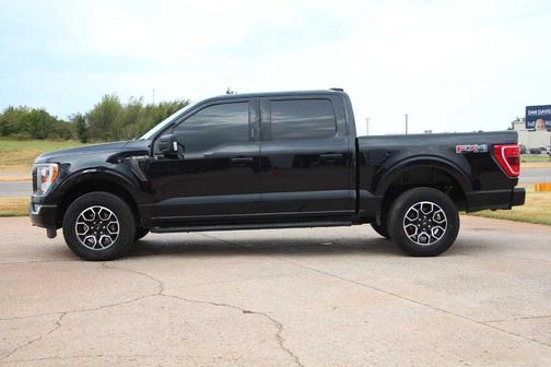 Agate Black Metallic 2023 Ford F-150 XLT