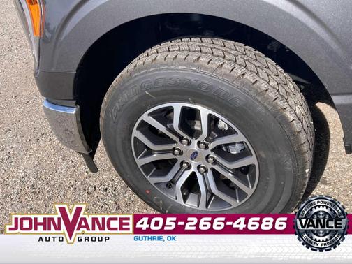 Carbonized Gray Metallic 2022 Ford F-150 Lariat