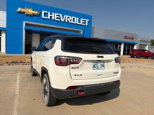 White Clearcoat 2018 Jeep Compass Trailhawk