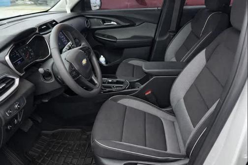 2022 Chevrolet Trailblazer LS