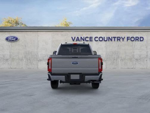 Avalanche 2026 Ford F-250 Lariat