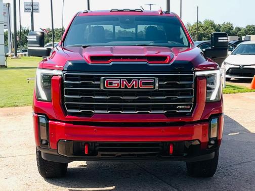 2024 GMC Sierra 2500 AT4