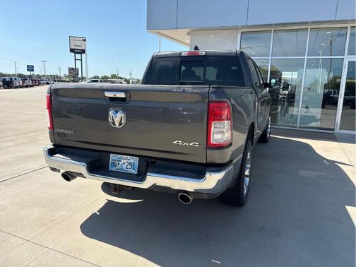 Granite Crystal Clearcoat Metallic 2019 RAM 1500 Big Horn
