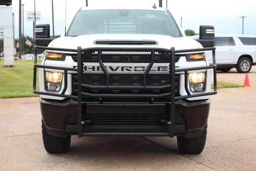Summit White 2023 Chevrolet Silverado 2500 Custom