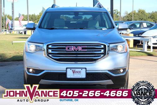 2017 GMC Acadia SLE-2