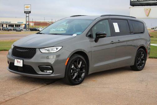2025 Chrysler Pacifica Limited