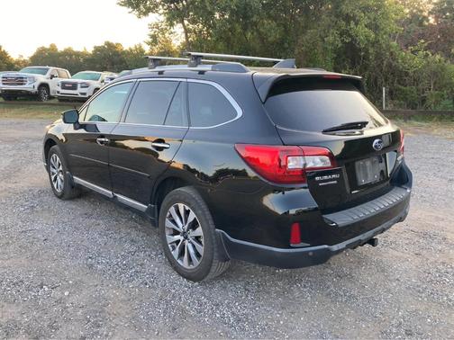 2017 Subaru Outback 3.6R Touring