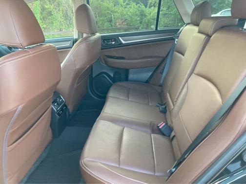 2017 Subaru Outback 3.6R Touring