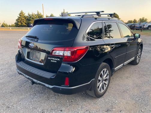 2017 Subaru Outback 3.6R Touring