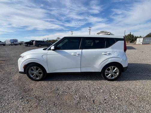 Snow White Pearl 2021 Kia Soul LX