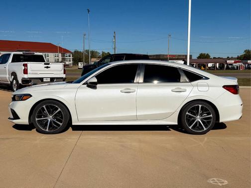 2022 Honda Civic Touring