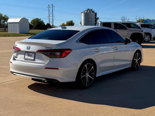 2022 Honda Civic Touring