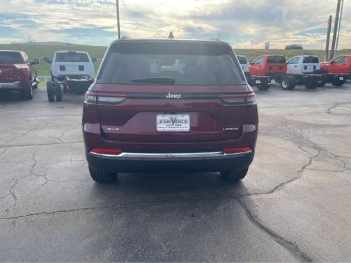 2025 Jeep Grand Cherokee Laredo X