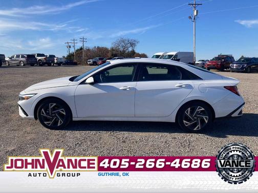 2025 Hyundai ELANTRA SEL Convenience