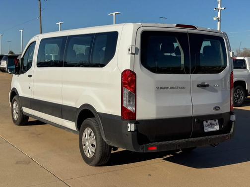 2022 Ford Transit-350 XLT