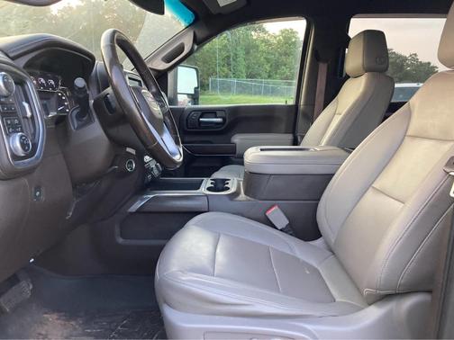 2022 GMC Sierra 2500 SLT