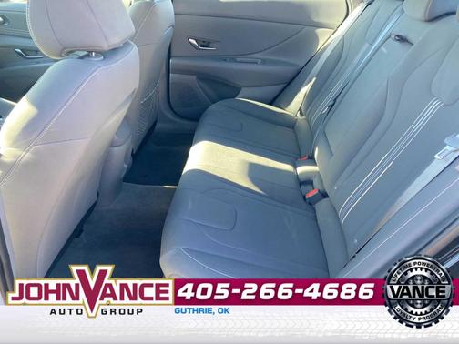 2025 Hyundai ELANTRA SEL Convenience