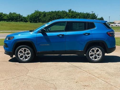 2025 Jeep Compass Sport