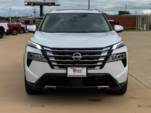 2024 Nissan Rogue Platinum