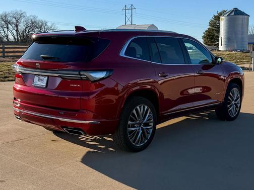 2025 Buick Enclave Avenir