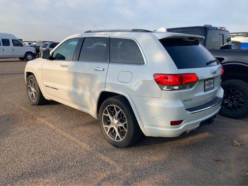 2020 Jeep Grand Cherokee Overland