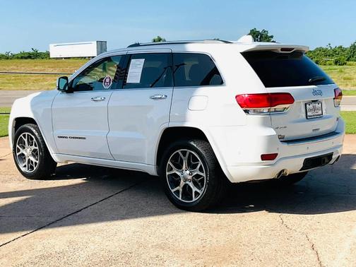2020 Jeep Grand Cherokee Overland