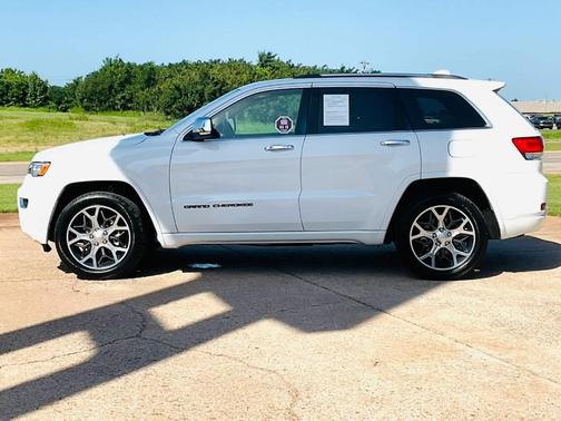 2020 Jeep Grand Cherokee Overland
