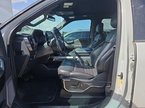 Avalanche 2023 Ford F-150 Platinum